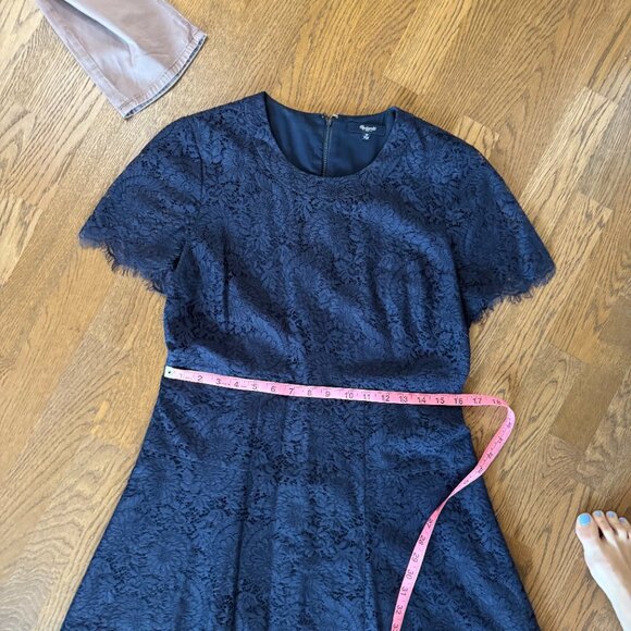 Madewell Navy Blue Lace Shift dress - Size 10 - Picture 5 of 13